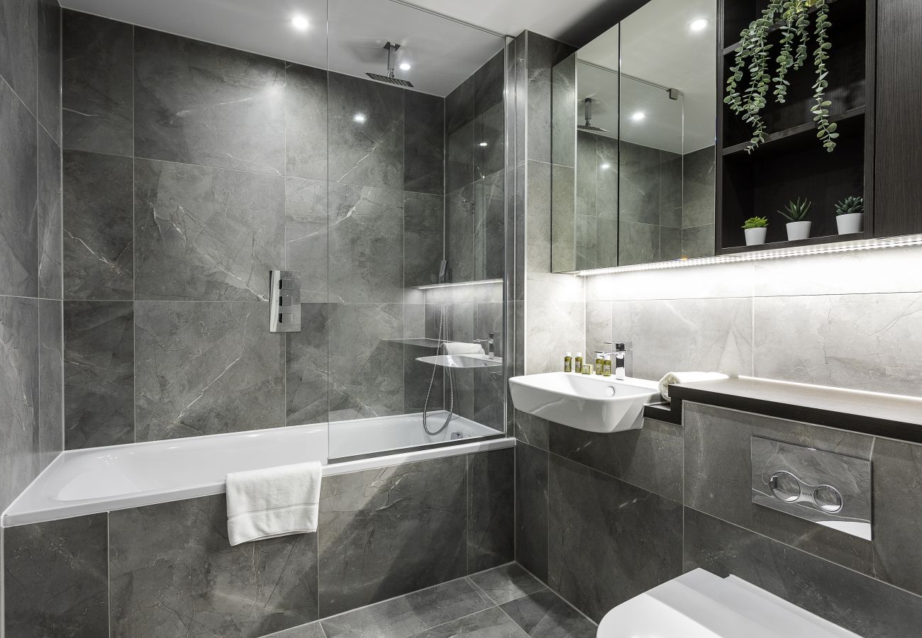 Apartment in London - Icon Tower - 2802