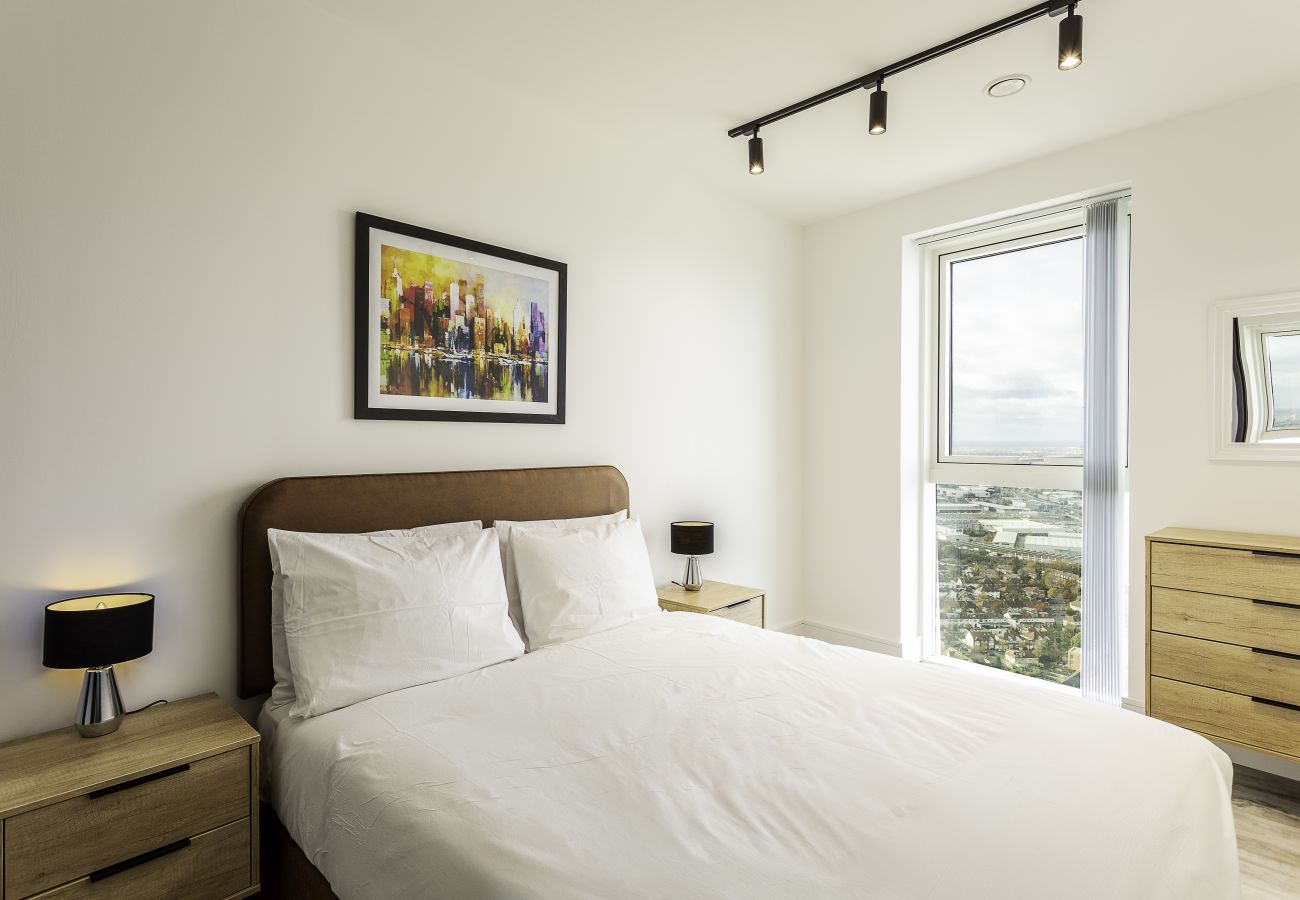 Apartment in London - Icon Tower - 3701