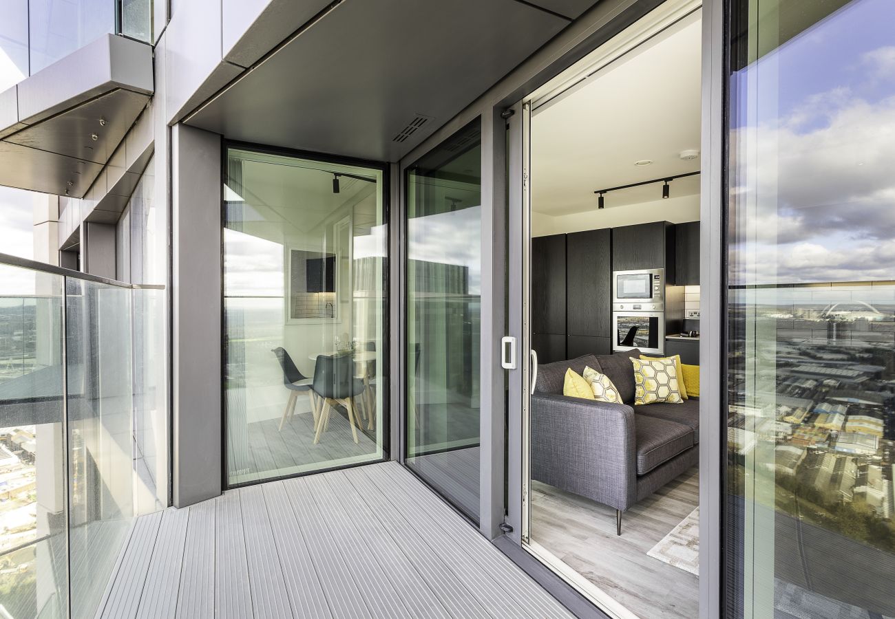 Apartment in London - Icon Tower - 3701