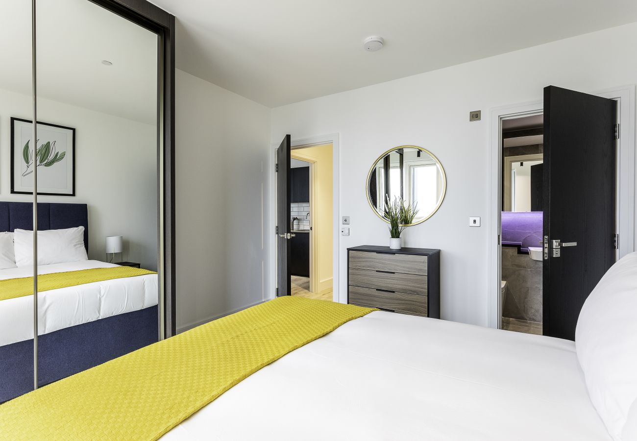 Apartment in London - Icon Tower - 5106