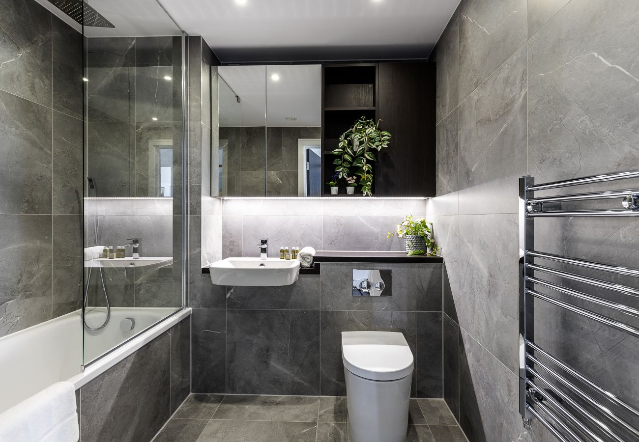 Apartment in London - Edmund Point - 909