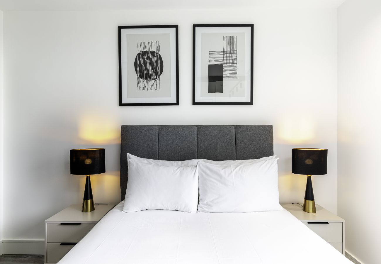 Apartment in London - Icon Tower - 4306