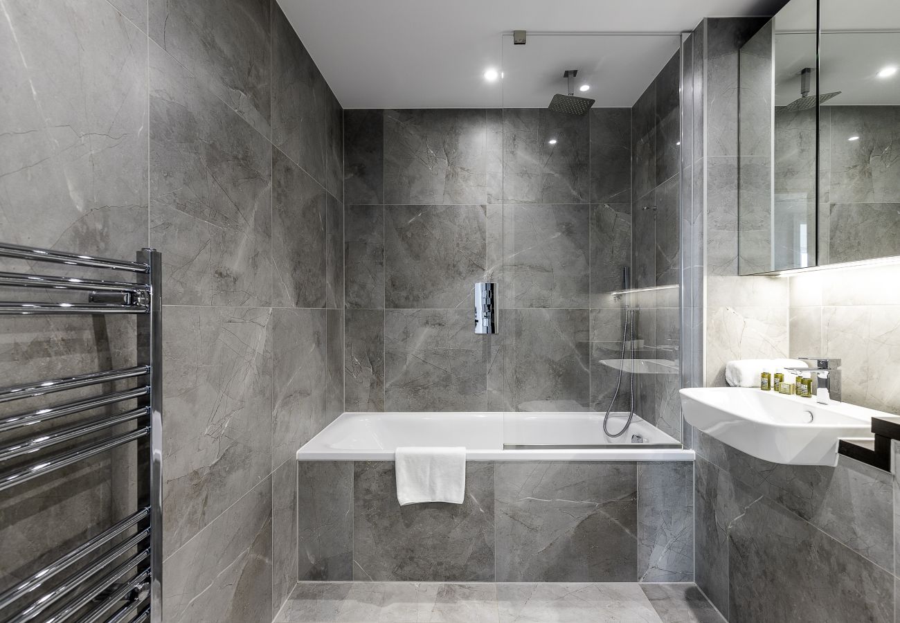 Apartment in London - Icon Tower - 3405