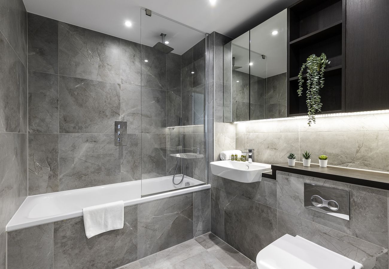 Apartment in London - Icon Tower - 3405