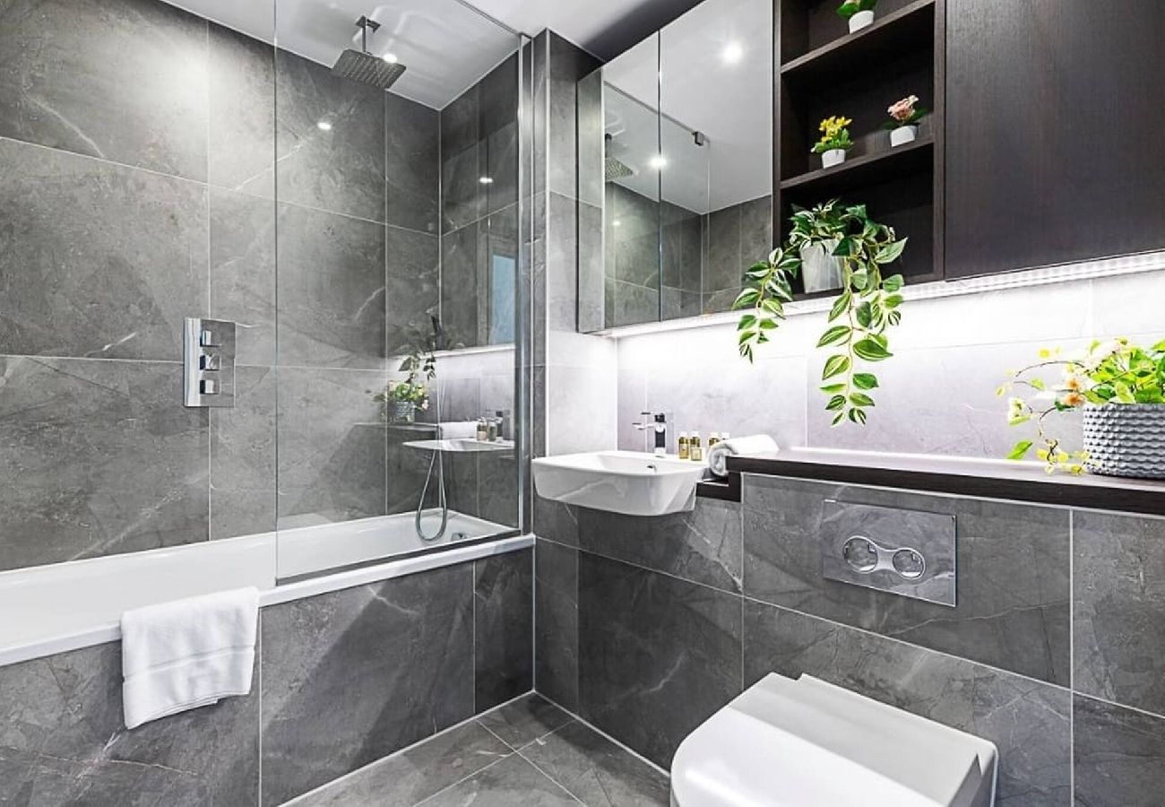 Apartment in London - Edmund Point - 906