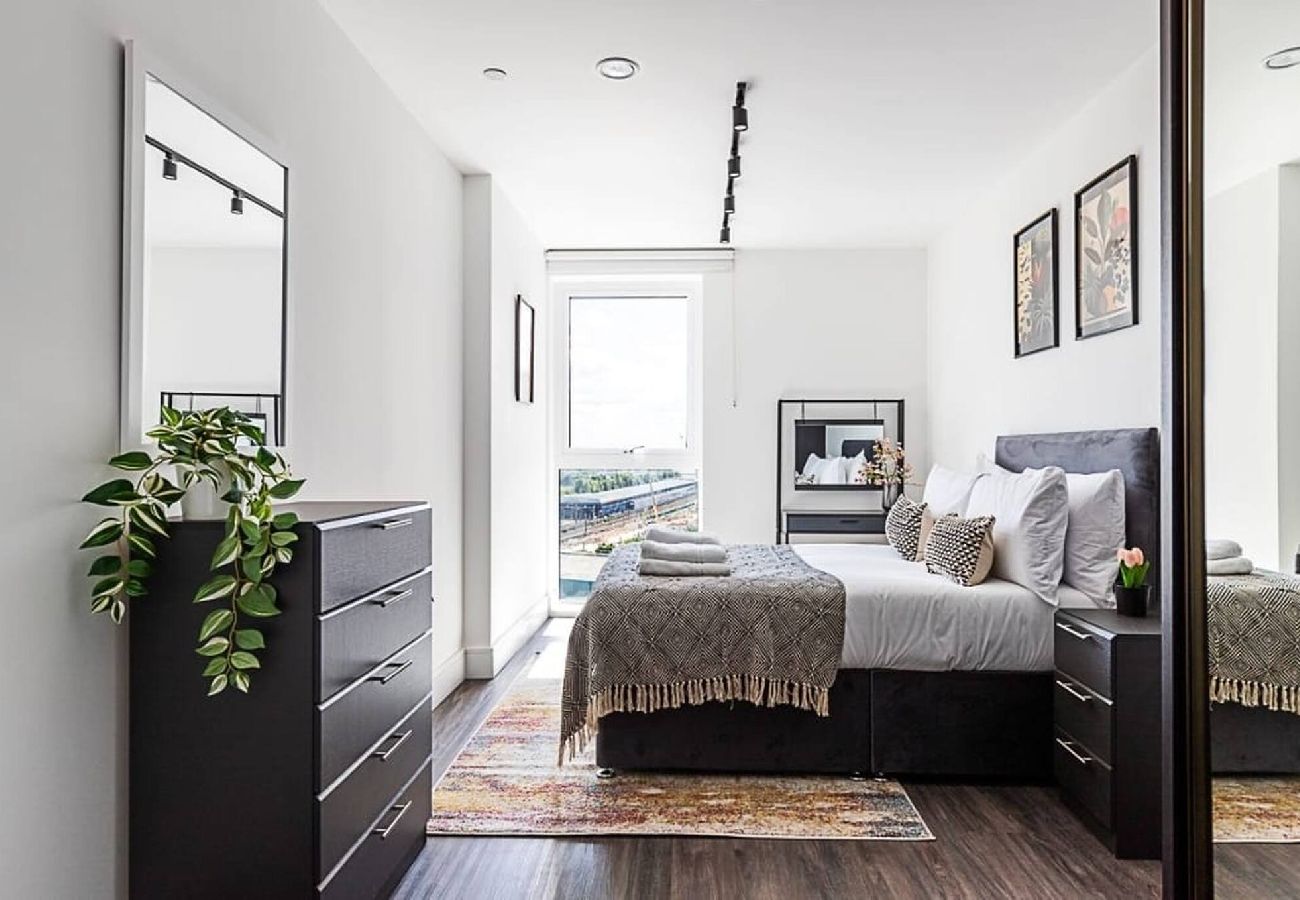 Apartment in London - Edmund Point - 906