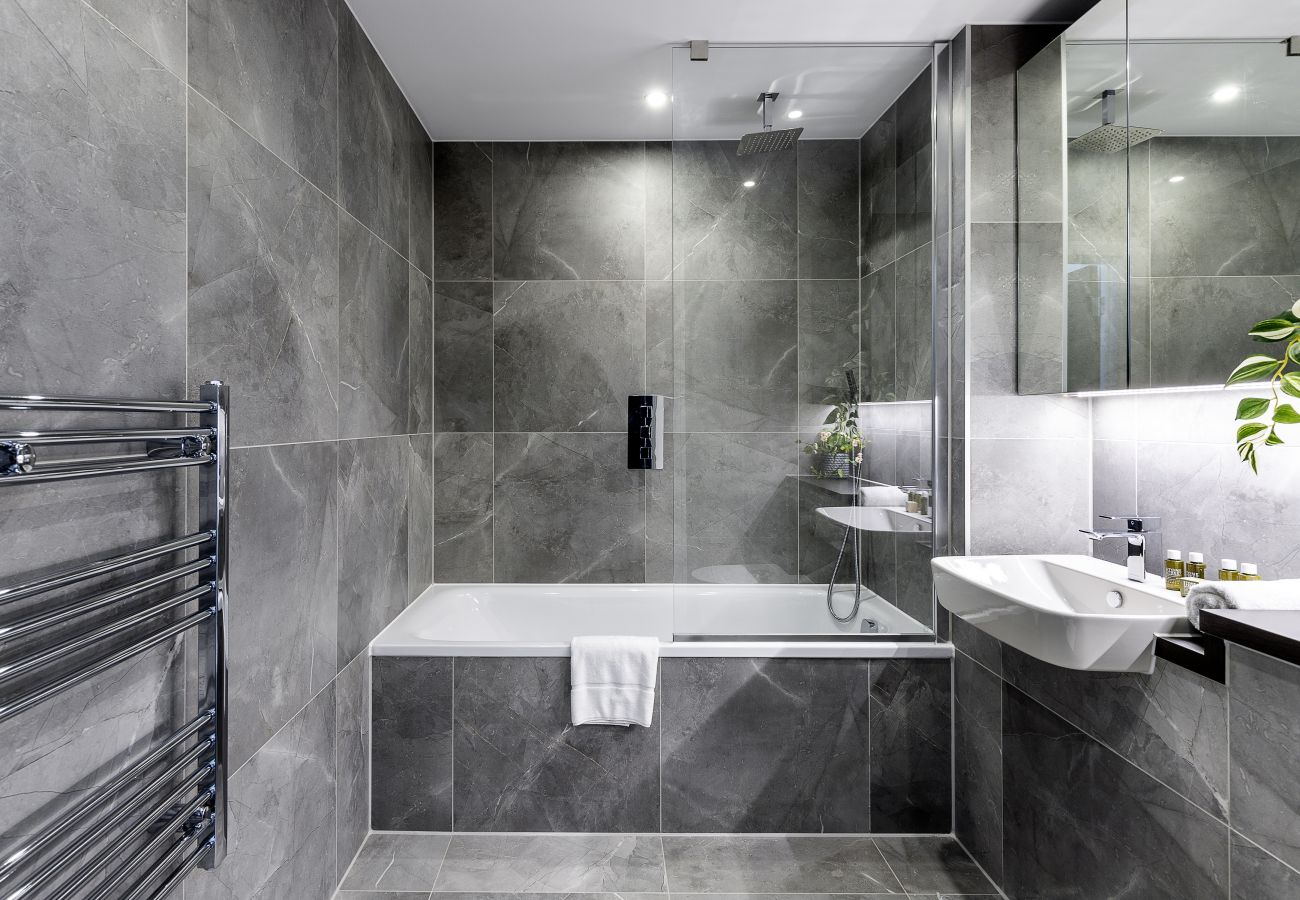 Apartment in London - Edmund Point - 903