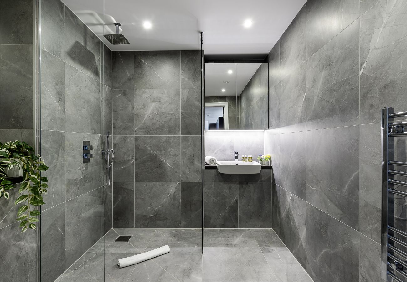 Apartment in London - Edmund Point - 904