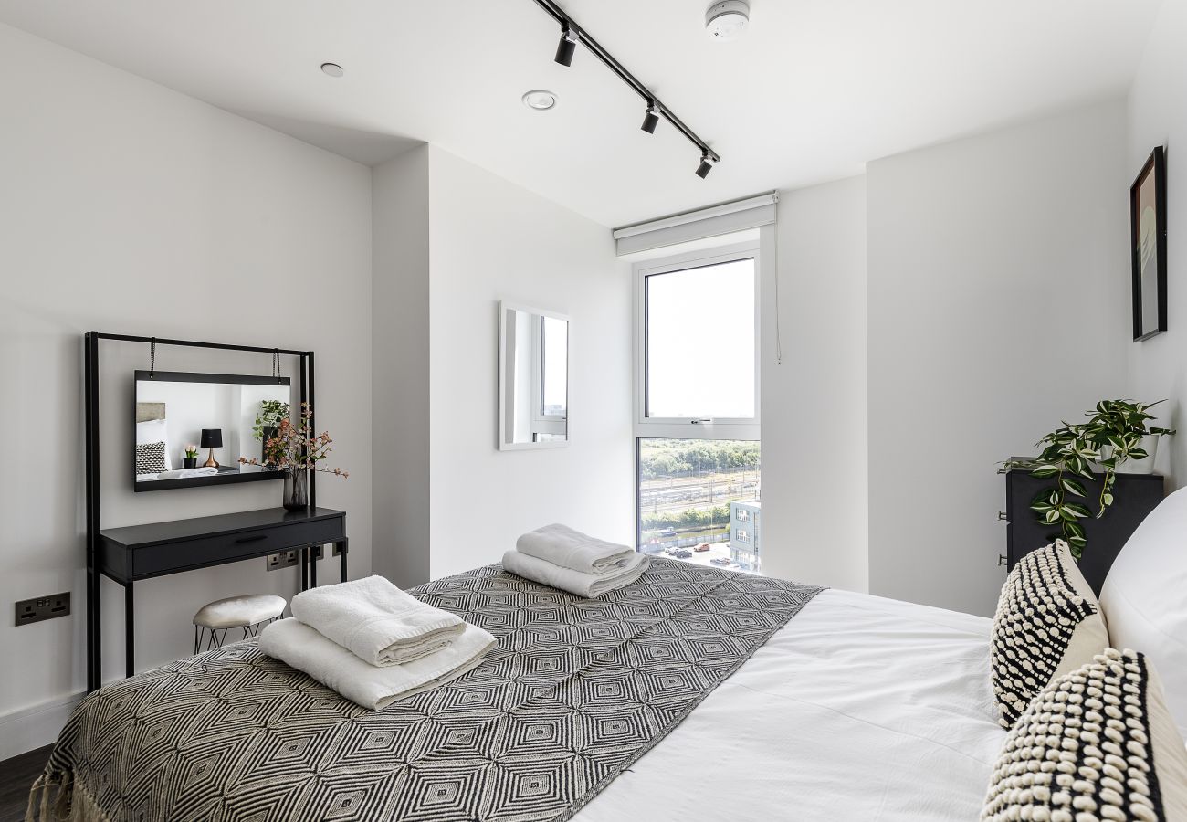 Apartment in London - Edmund Point - 905