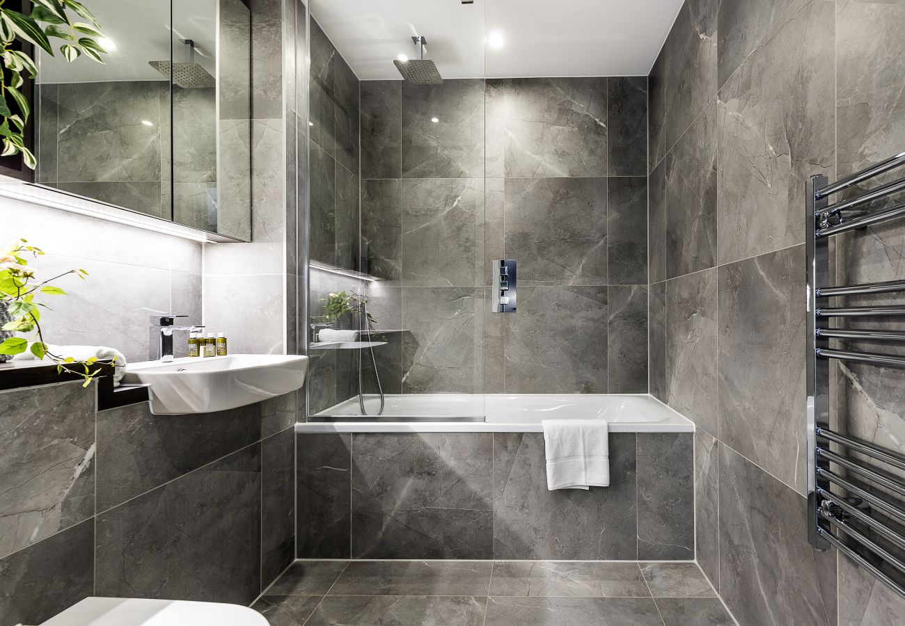 Apartment in London - Edmund Point - 901
