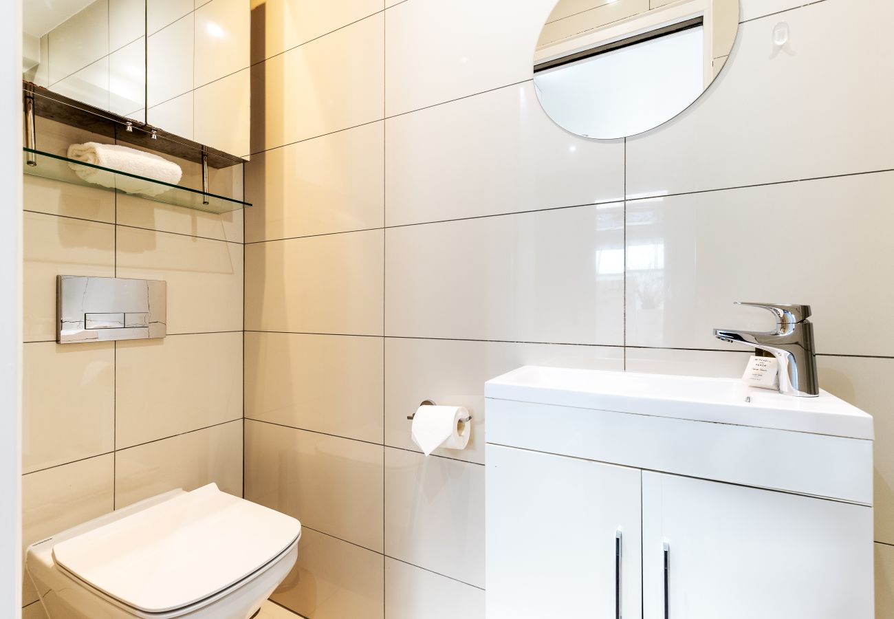 Apartment in London - Portland Road - Flat 1