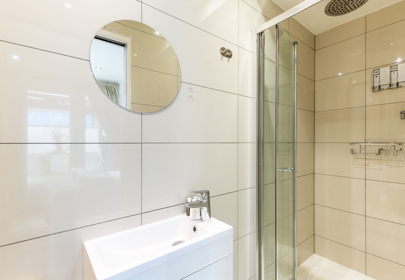 Apartment in London - Portland Road - Flat 1