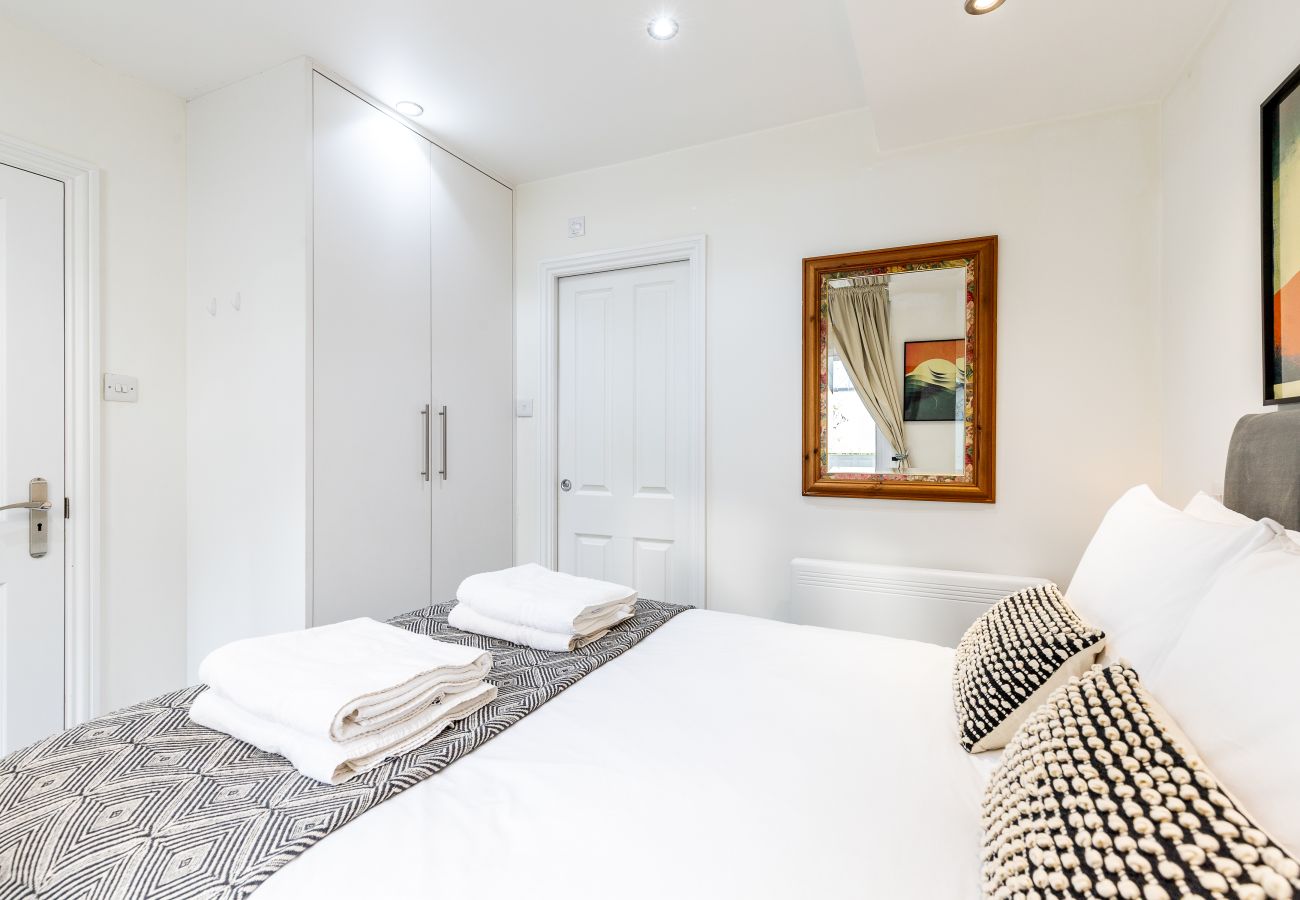 Apartment in London - Portland Road - Flat 1