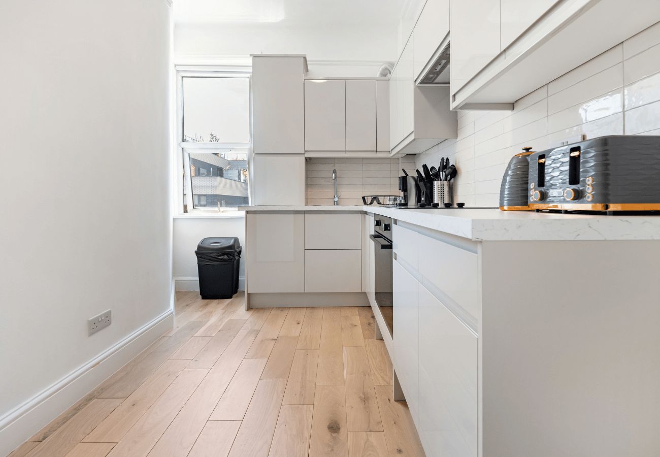 Apartment in London - Royal Oak II - 2 Bedrooms + Sofa Bed